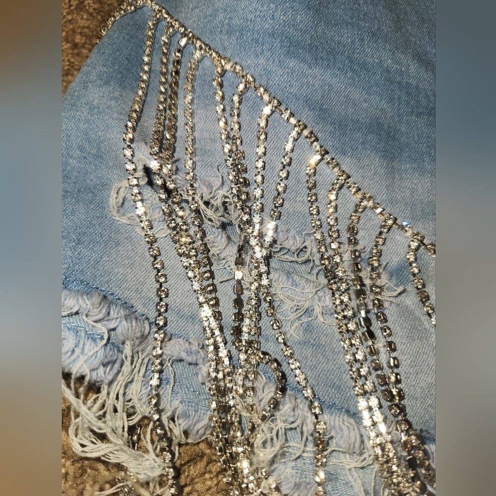 Rhinestone bedazzled Shorts size med - Picture 3 of 8